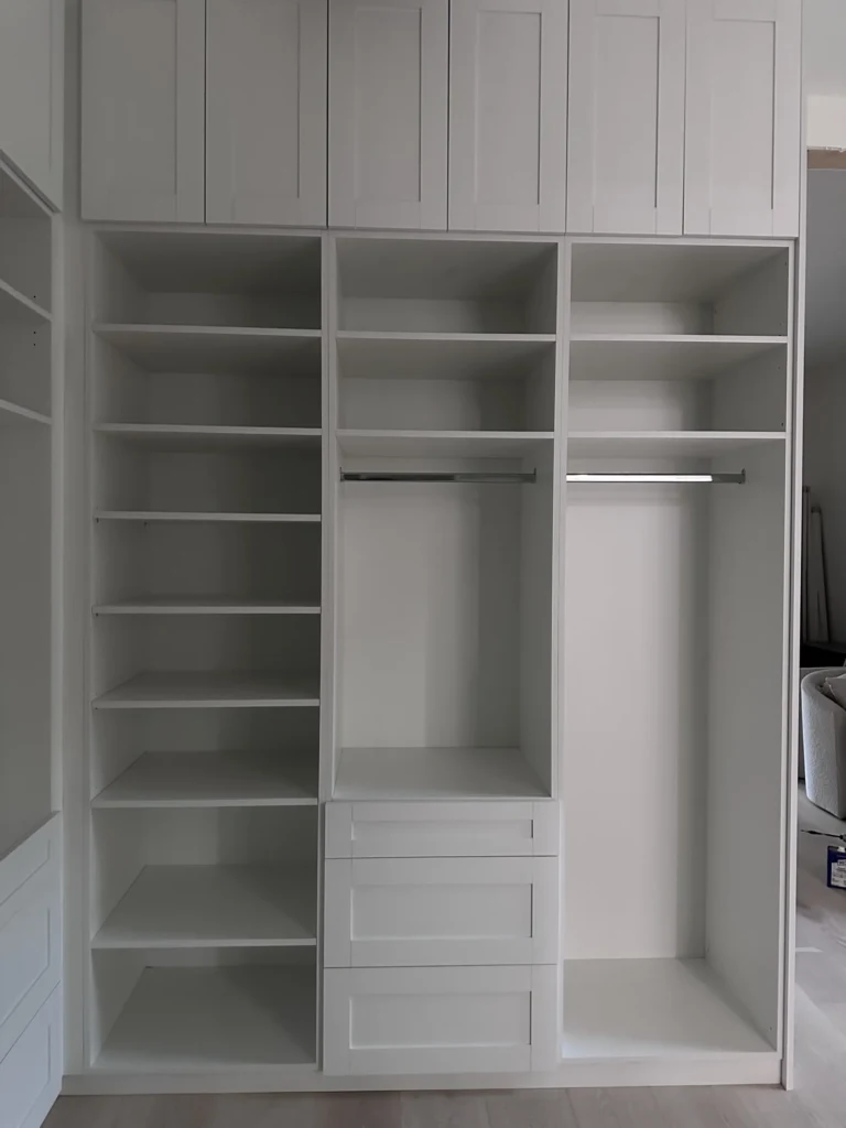 Painted closet system with drawers